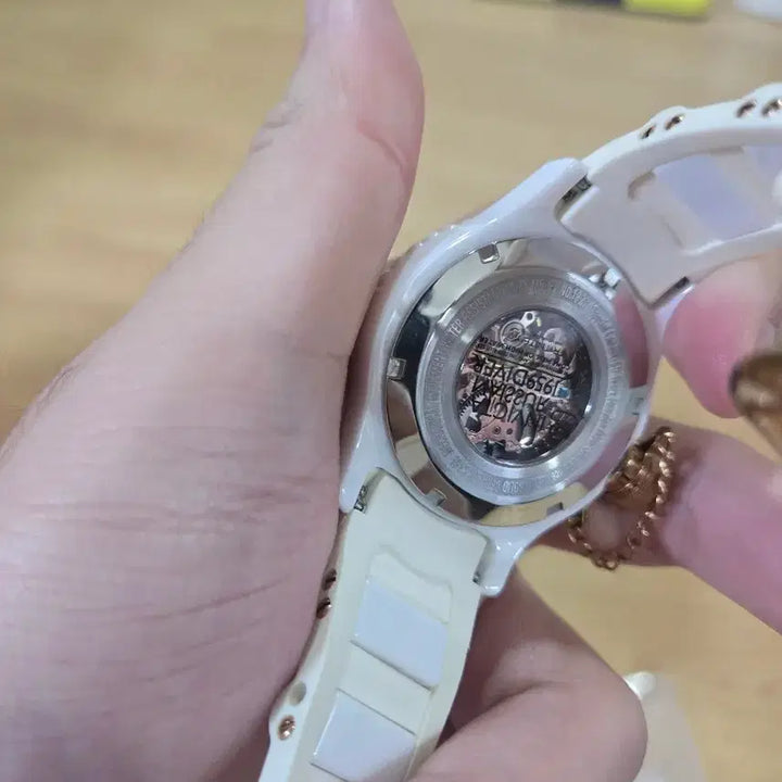 [BUNJANG] Invicta White Ceramic Automatic Watch / 인빅타 화이트 세라믹 오토매틱 시계.