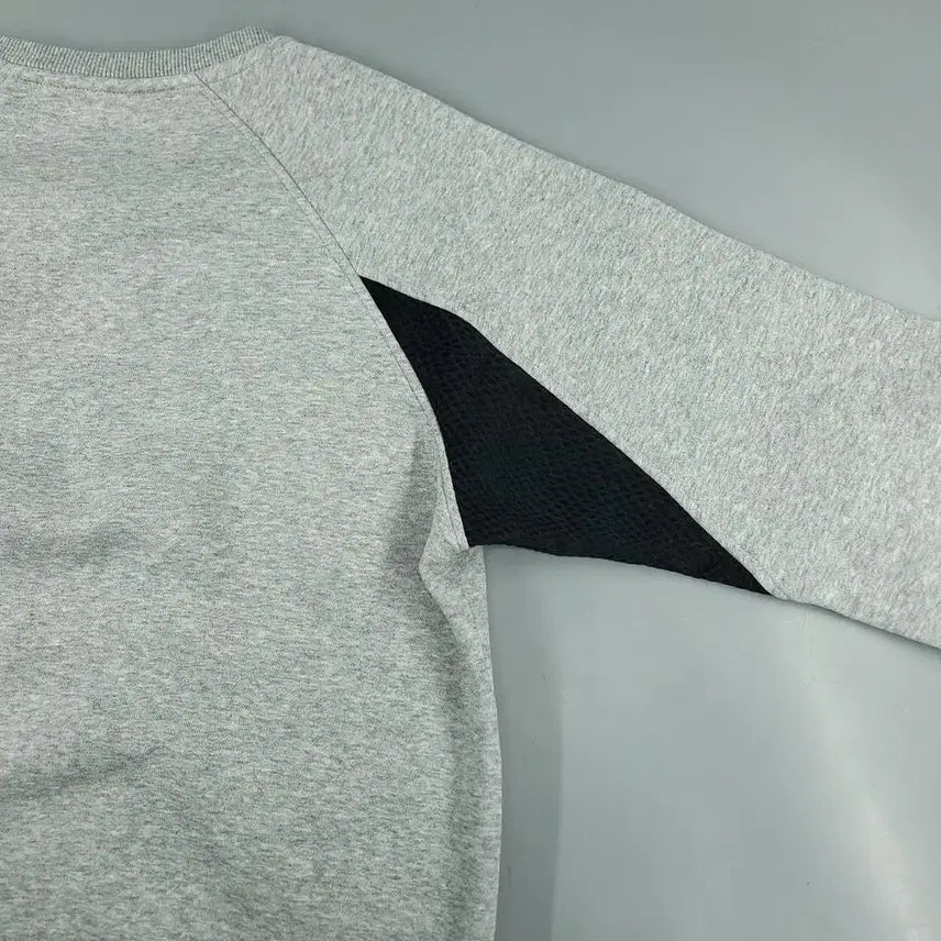 [BUNJANG] Adidas Trefoil Big Logo Cotton Blend Sweatshirt / 아디다스 그레이 블랙 트레포일 빅로고 뱀피 레글런 기모 코튼블렌드 맨투맨
