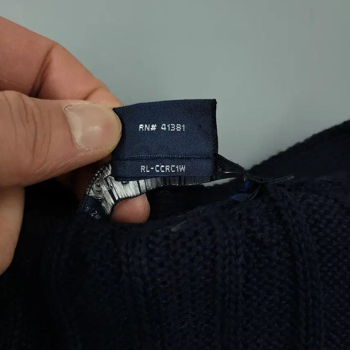 [SOLD OUT] 폴로랄프로렌 두산 00s 네이비 케이블패턴 꽈배기패턴 브이넥 니트 반팔