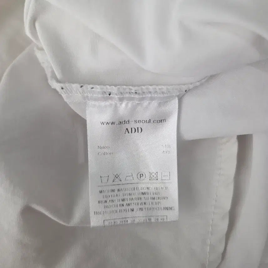 [BUNJANG] ADD Seoul Lettering Hidden Button White Shirt / ADD 애드서울 레터링 히든버튼 화이트 셔츠