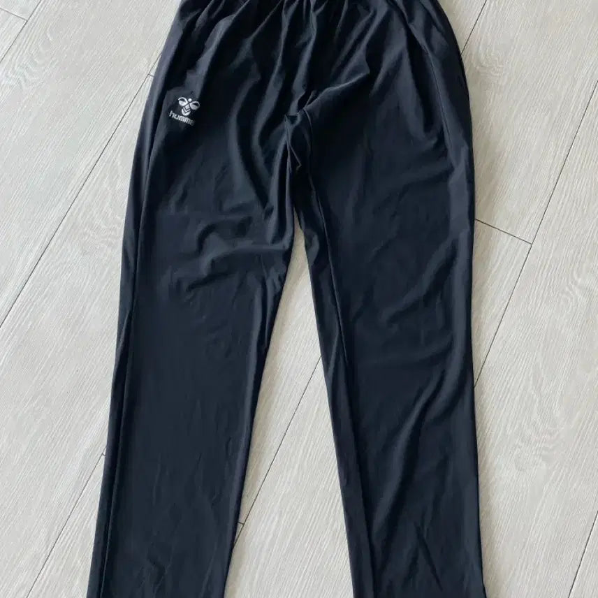 [BUNJANG] Hummel Black Training Pants / 험멜 검정색 트레이닝 바지