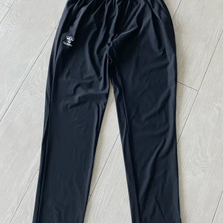[BUNJANG] Hummel Black Training Pants / 험멜 검정색 트레이닝 바지