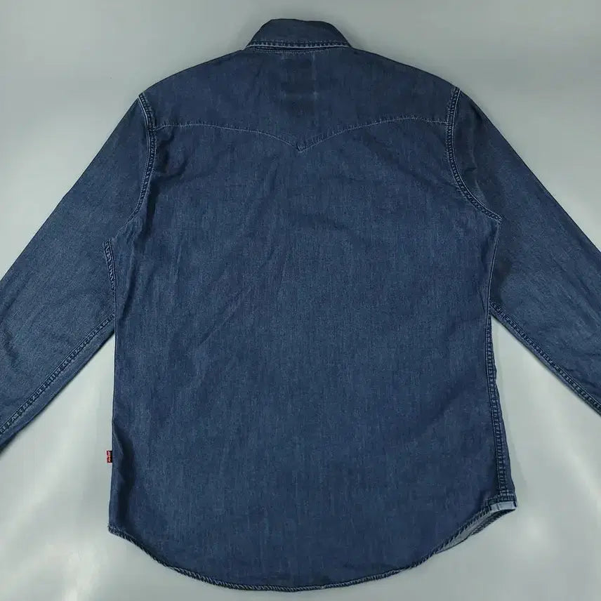 [BUNJANG] Levi's Denim Shirt / 리바이스 진청워싱 더블포켓 청 데님 남방 셔츠 M