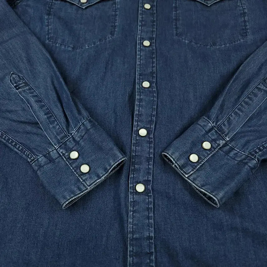 [BUNJANG] Levi's Denim Shirt / 리바이스 진청워싱 더블포켓 청 데님 남방 셔츠 M