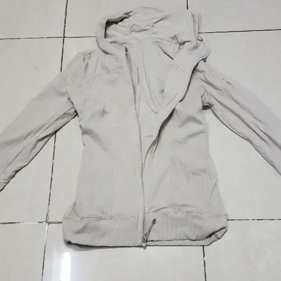 [BUNJANG] Lululemon Reversible Hooded Zip-Up Jacket / 룰루레몬 리버시블 후드집업 55~