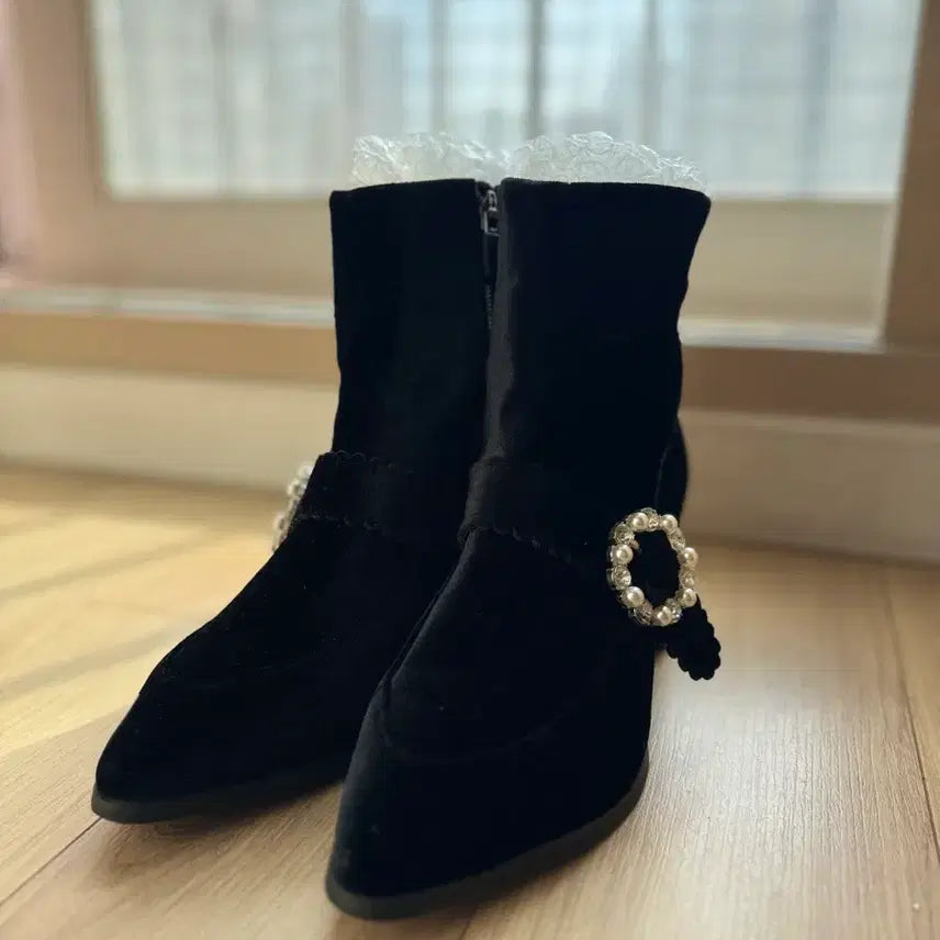 [BUNJANG] Velvet Ankle Boots / 벨벳 앵글부츠(225-230)구매가 99,000