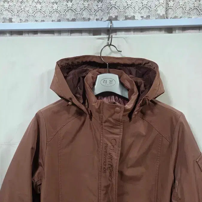 [BUNJANG] Calvin Klein Quilted Lightweight Padded Jacket (M) / 캘빈클라인누빔안감경량패딩(M)