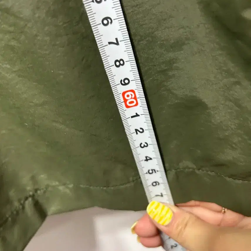 [SOLD OUT] 카키색 후드 바람막이 자켓 점퍼 m