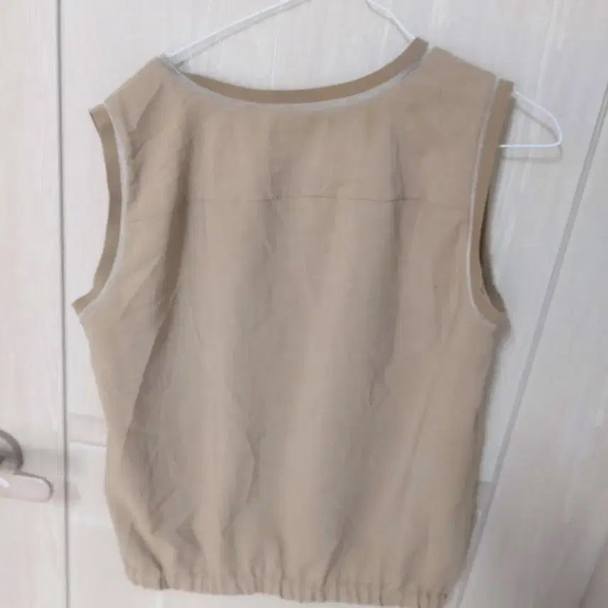 [BUNJANG] TIME Beige Linen Vest Blouse / TIME 베이지 린넨 조끼 블라우스