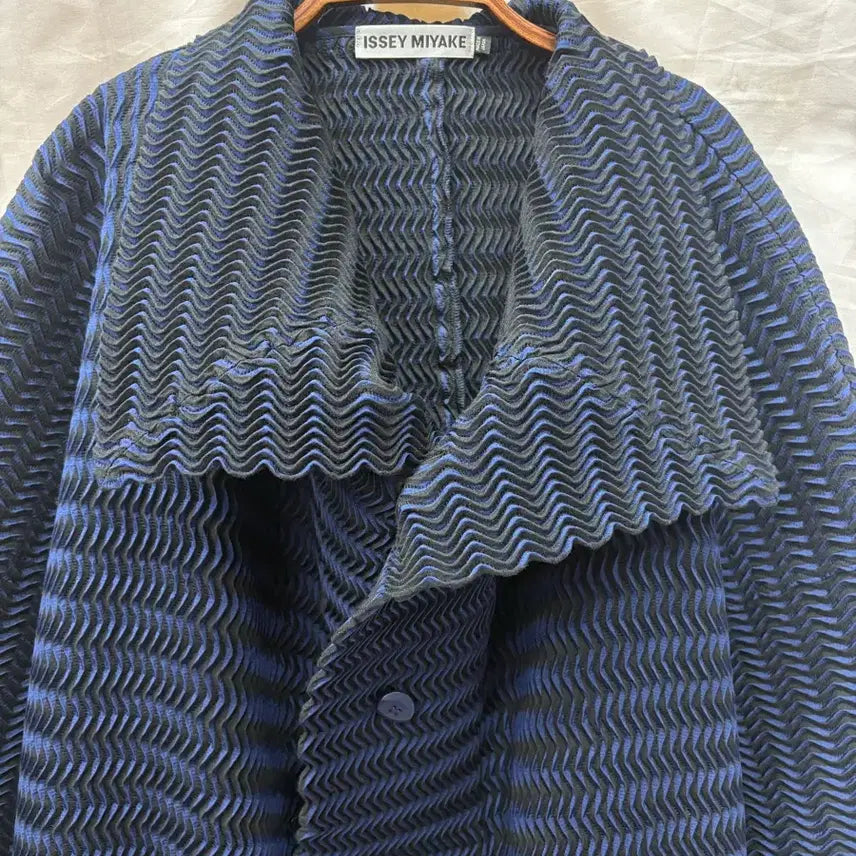 [BUNJANG] Issey Miyake Pleats Please Navy Jacket / 이세이미야케 플리츠플리즈 네이비자켓2사이즈(정품)