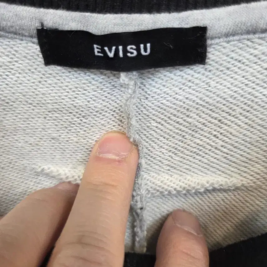 [BUNJANG] EVISU Tiger Logo Sweatshirt / 에비수 타이거 부플 로고 맨투맨 프리