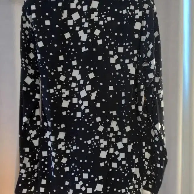 [SOLD OUT] 생로랑 스퀘어 프린트 실크 셔츠