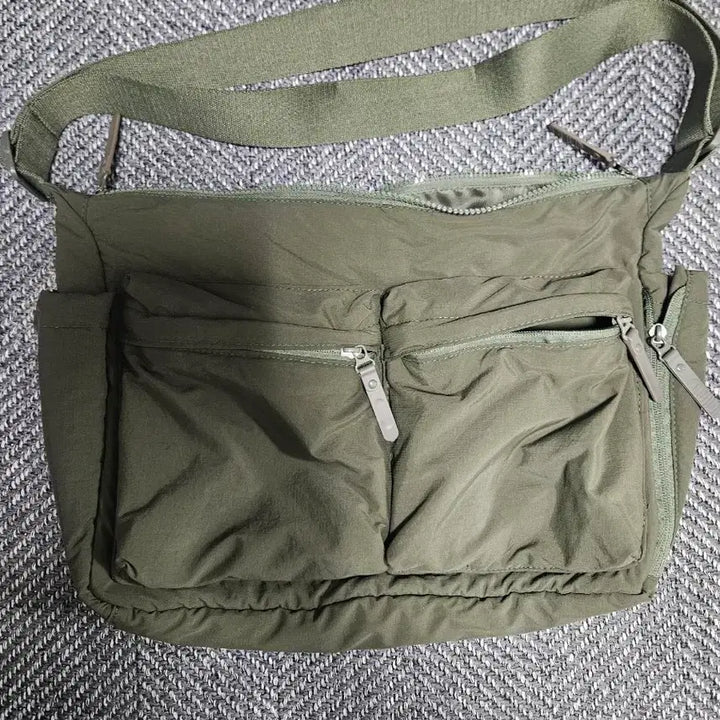 [BUNJANG] No Brand Porter Bag Khaki / 노브랜드 포터백