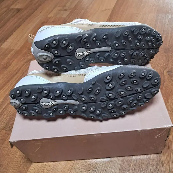 [BUNJANG] FootJoy Superlite Spikeless Golf Shoes / 새상품! 여성 골프화 풋조이 Superlite Spikeless 골프화!