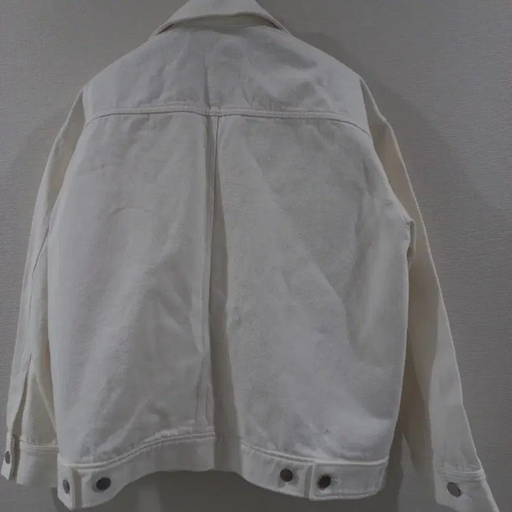 [BUNJANG] COS White Denim Jacket / COS 흰색 데님자켓66~77