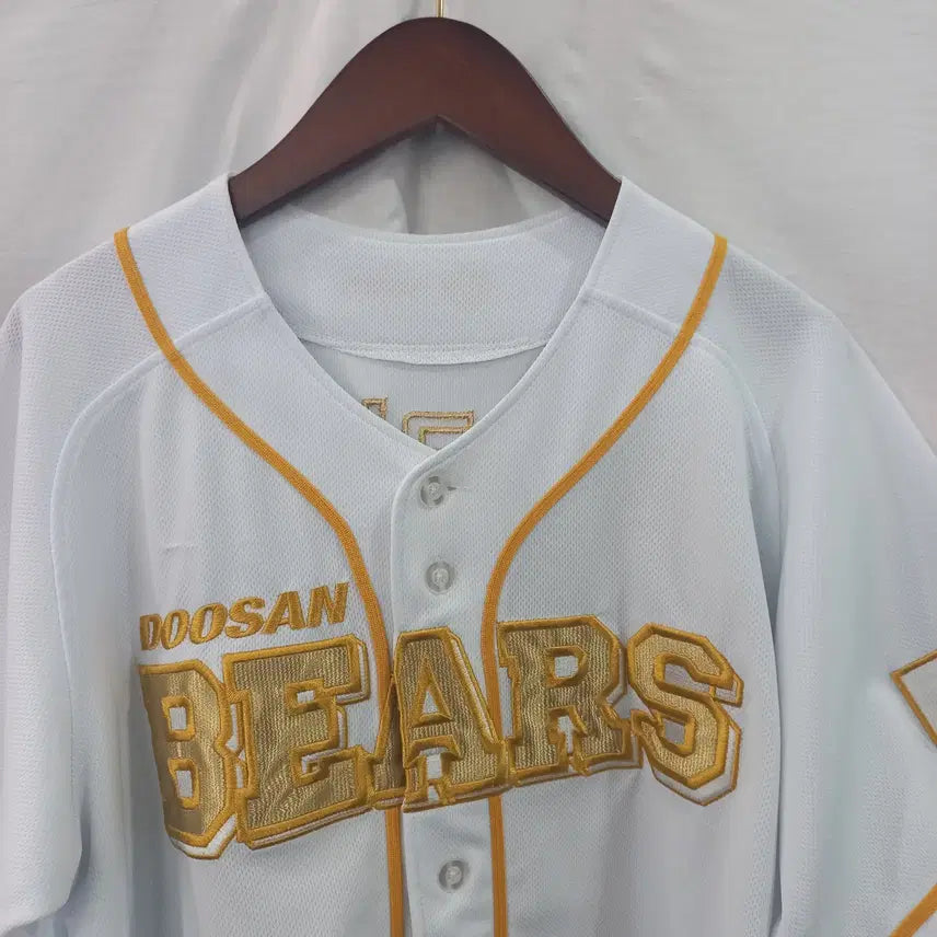 [BUNJANG] Doosan Bears Gold Uniform - Large / 두산베어스 골드유니폼 라지