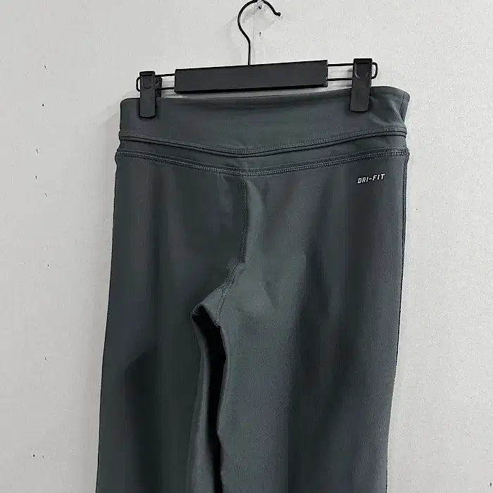 [BUNJANG] Nike Bootcut Pants (27-29 inch) / 나이키 부츠컷 팬츠 27-29인치