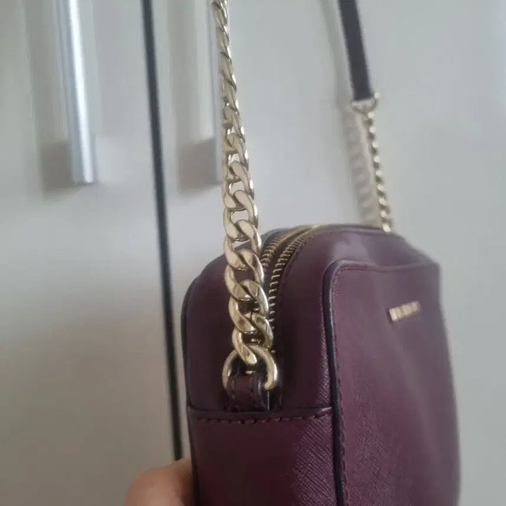 [BUNJANG] Michael Kors Chain Crossbody Bag - Burgundy / 마이클코어스 체인 크로스백 버건디