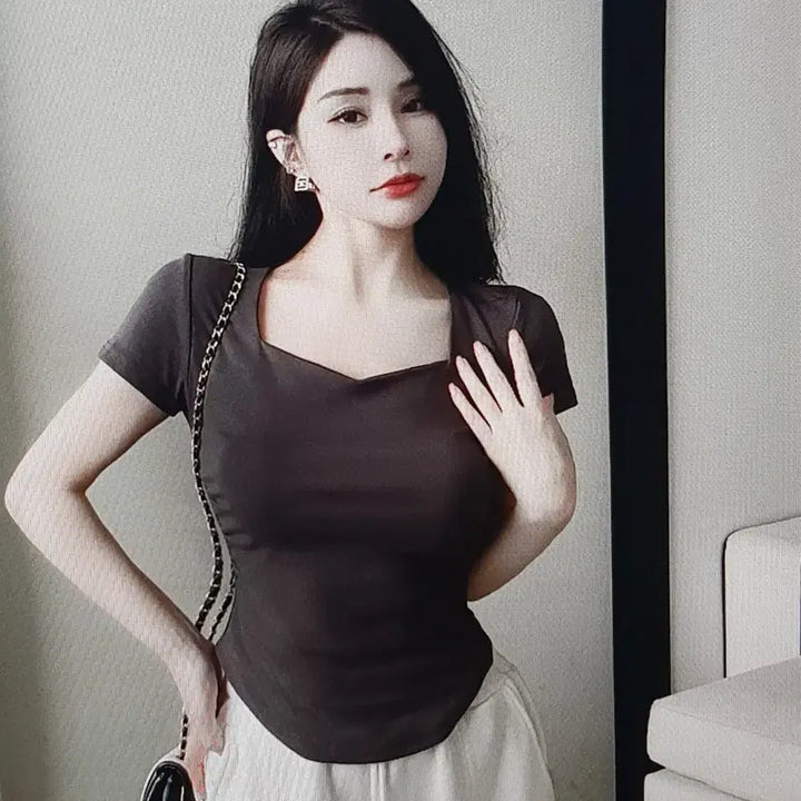 [BUNJANG] Square Neck Short Sleeve T-shirt / (해외배송) 스퀘어넥 반팔 티셔츠