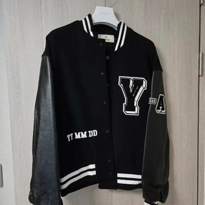[BUNJANG] Years Ago Varsity Jacket (M) / [M]이얼즈어고 바시티 2번착용,블랙 급쳐