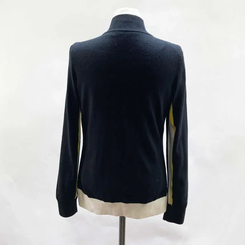 [BUNJANG] Louis Castel Women's Golf Windproof Knit Sweater / 루이까스텔 여성골프 방풍니트 95 진스센스