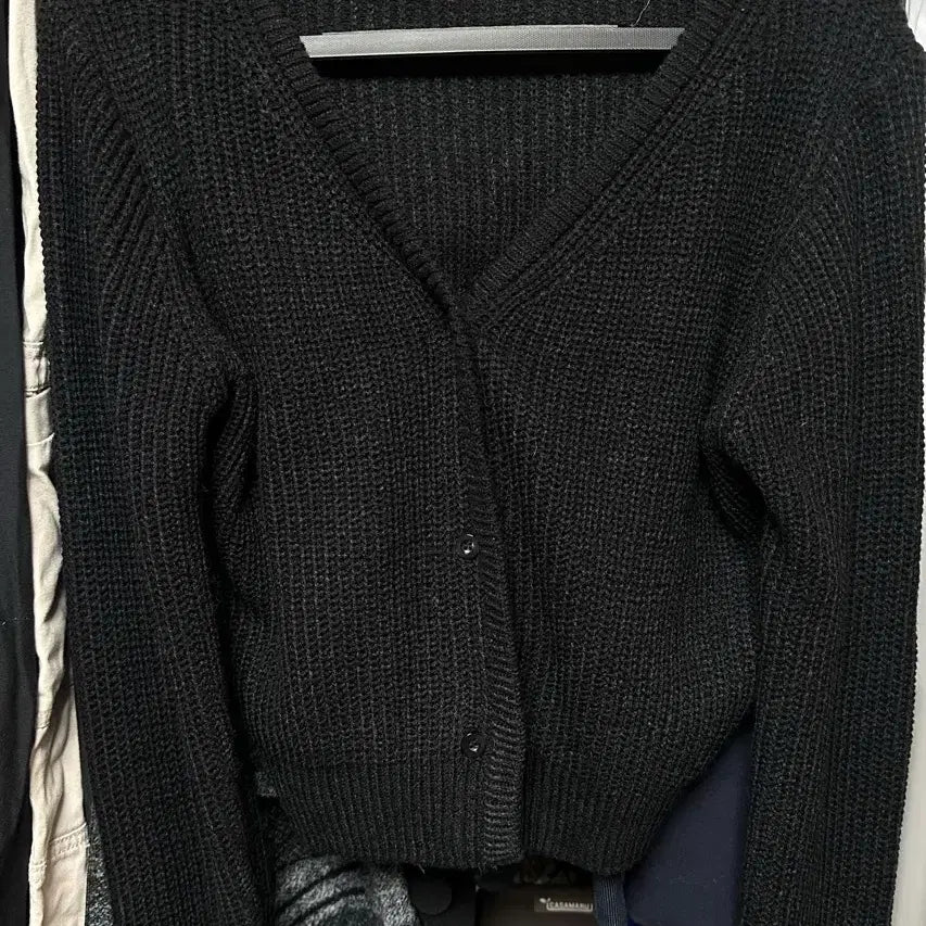 [BUNJANG] Unworn Knit Cardigan and Vest Bundle Set / 시착만 해본 니트 가디건, 조끼 일괄