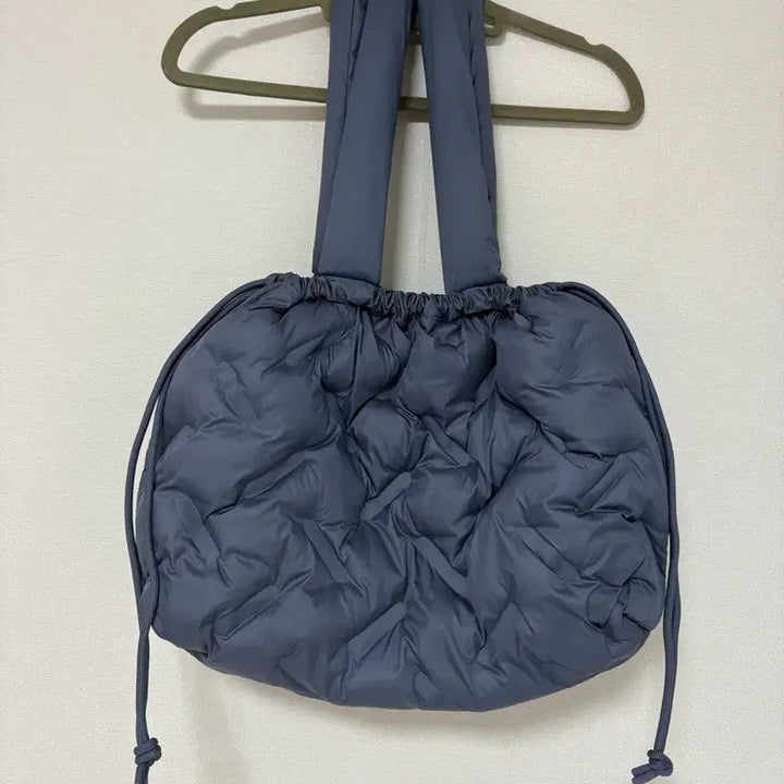 [BUNJANG] JAJU Padded Bag / JAJU 자주 패딩 가방((무배))