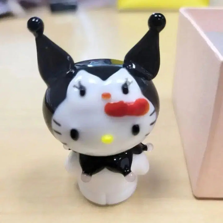 [BUNJANG] Kaburimbo Sanrio Characters Porcelain Figurines / 카부린보키티, 카부린보 베드베츠, 카부린보 쿠로미,카부린보 시나모롤