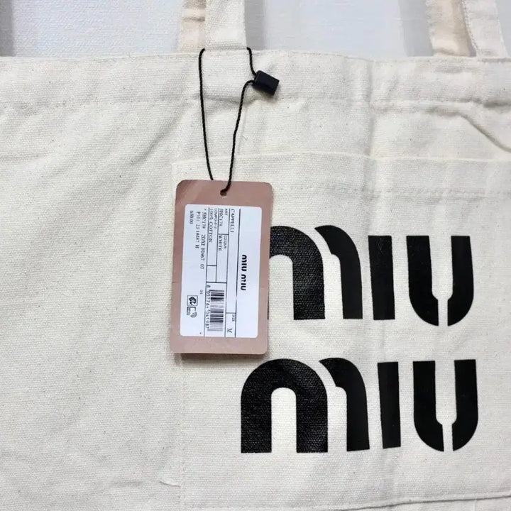 [BUNJANG] Miu Miu Canvas Tote Bag / 미우미우 에코백 캔버스백 대학생가방 노트북 가방