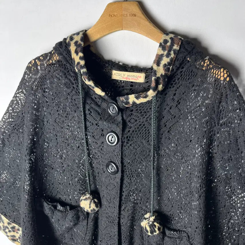 [BUNJANG] AIRLY Momo Leopard Punch Cape / [AIRLY momo] 갸루 레오파드 펀치 케이프