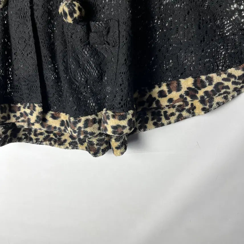 [BUNJANG] AIRLY Momo Leopard Punch Cape / [AIRLY momo] 갸루 레오파드 펀치 케이프