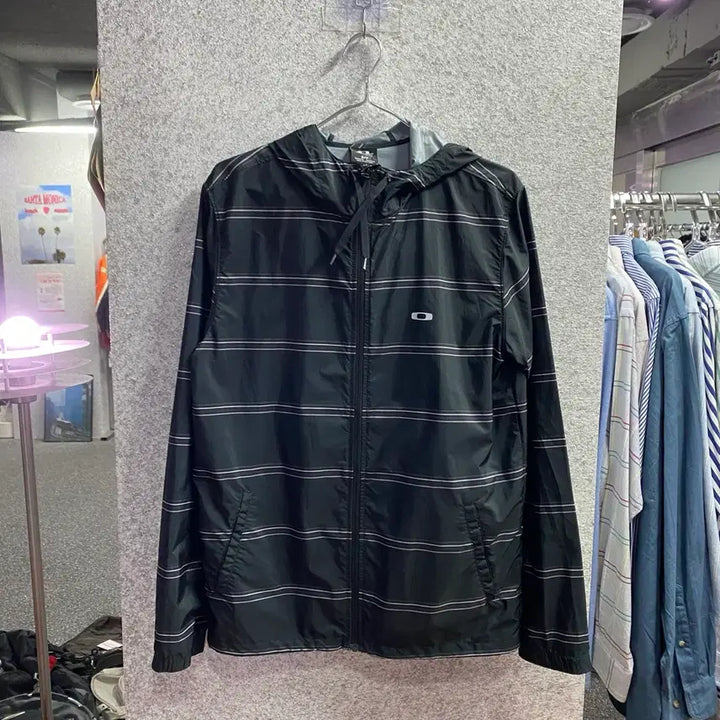 [BUNJANG] Oakley Glide Slide Hooded Jacket / 오클리 글라이드 슬라이드 후드자켓 B4221