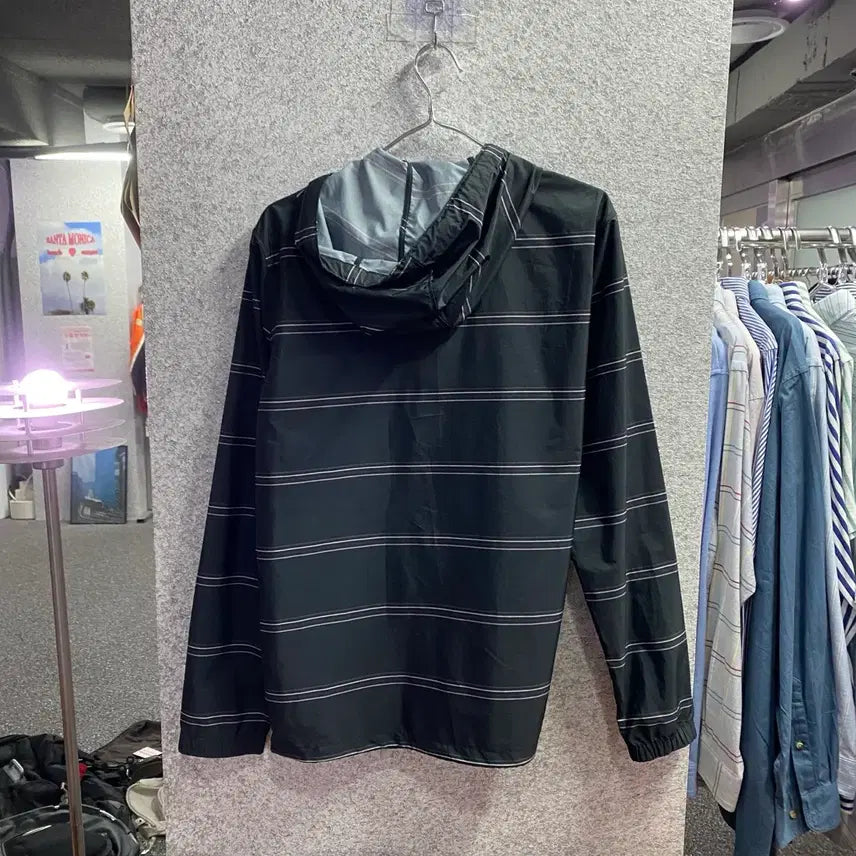 [BUNJANG] Oakley Glide Slide Hooded Jacket / 오클리 글라이드 슬라이드 후드자켓 B4221