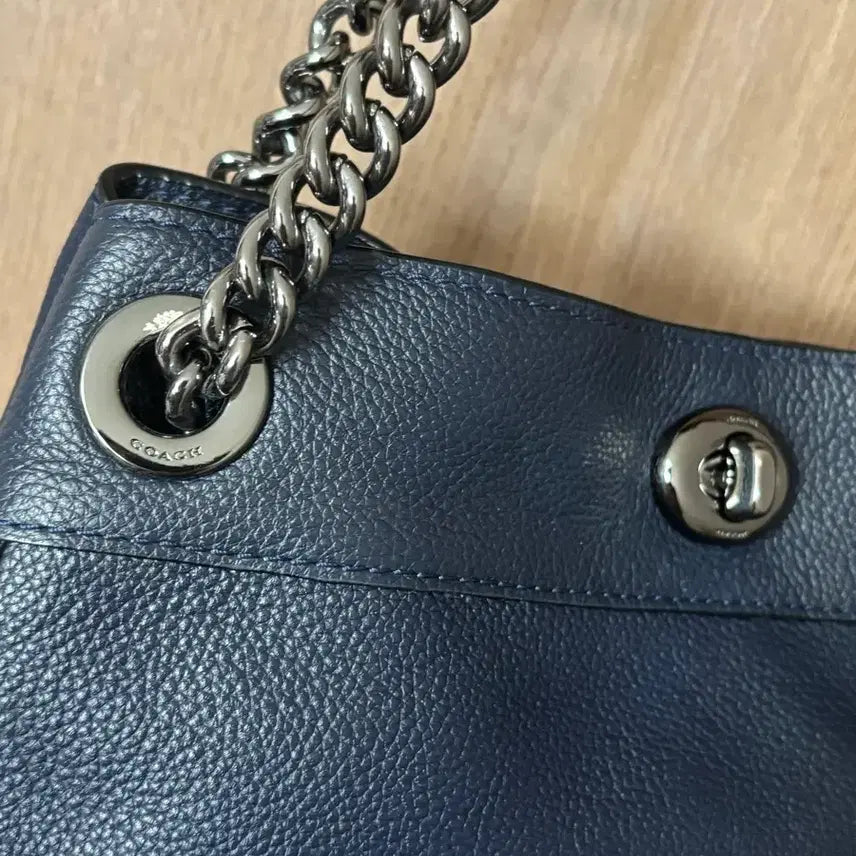 [BUNJANG] COACH Navy Leather Shoulder Bag / COACH 코치 네이비 체인 레더 숄더백