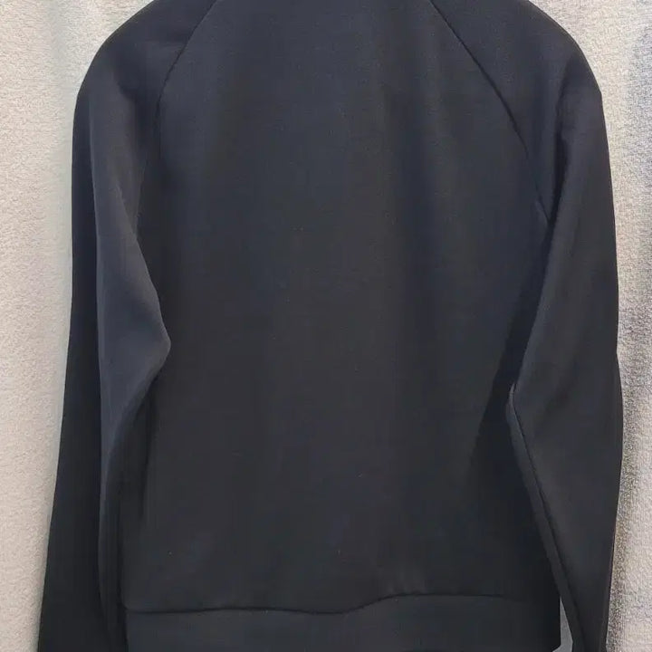 [BUNJANG] Discovery Black Track Jacket / 디스커버리 블랙 트랙 자켓