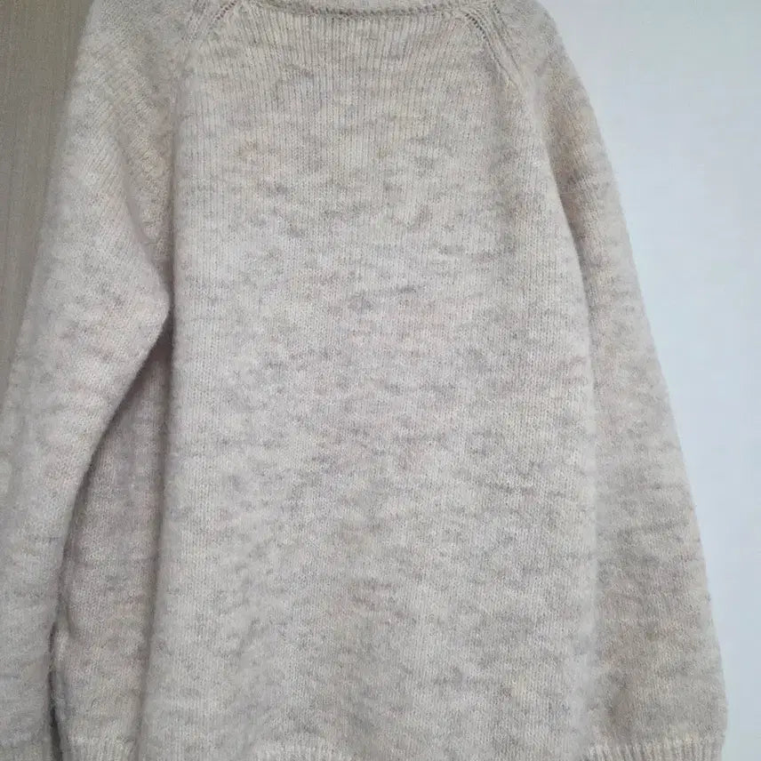 [BUNJANG] Ivory Dog Embroidery Cardigan / 아이보리 강아지 자수 가디건