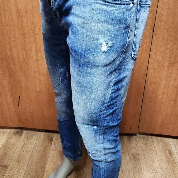 [BUNJANG] DSQUARED2 Rugged Blue Selvedge Jeans (Size 46) / DSQUARED2디스퀘어드2스판페인팅셀비지청바지46입니다만약30에서31