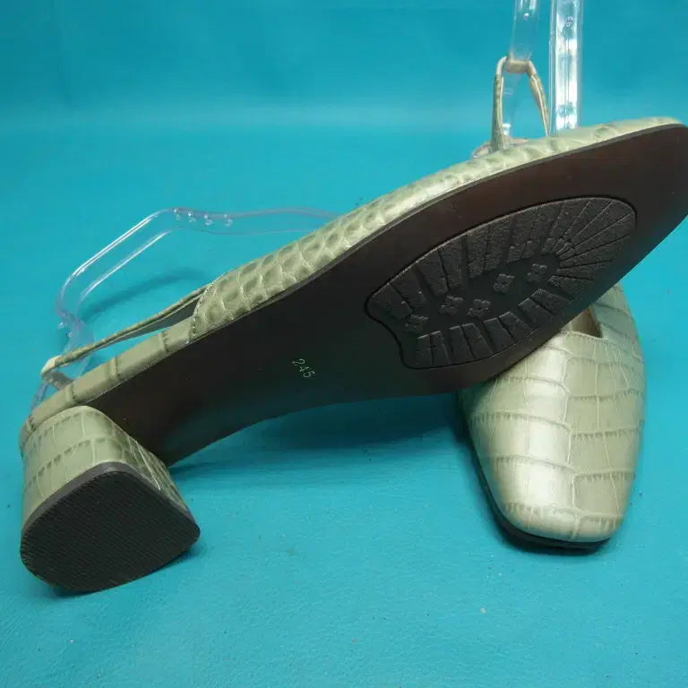 [BUNJANG] Vera Wang Slingback Platform Heels / 245/pu6-443/베라왕 통굽 슬링백 구두/구제특별시