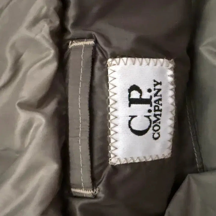 [BUNJANG] CP Company DD Shell Hooded Down Jacket Gray M / 25fw cp컴퍼니 dd쉘 후드 다운 자켓 펀가이 그레이 m