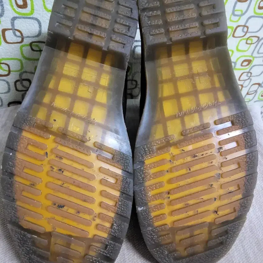 [BUNJANG] Dr. Martens 1460 8-Hole Boots / 닥터마틴1460 모델 8홀 280브라운