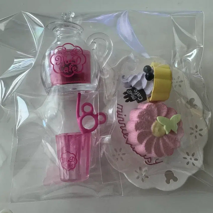 [BUNJANG] Disney Minnie Mouse Lovely Cake Miniature / 단종)미니어처 디즈니 단종식완 미니마우스 러블리케이크  프리티카페