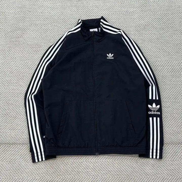 [BUNJANG] Adidas Old School Windbreaker Jacket / 아디다스 올드스쿨 바람막이 r3093