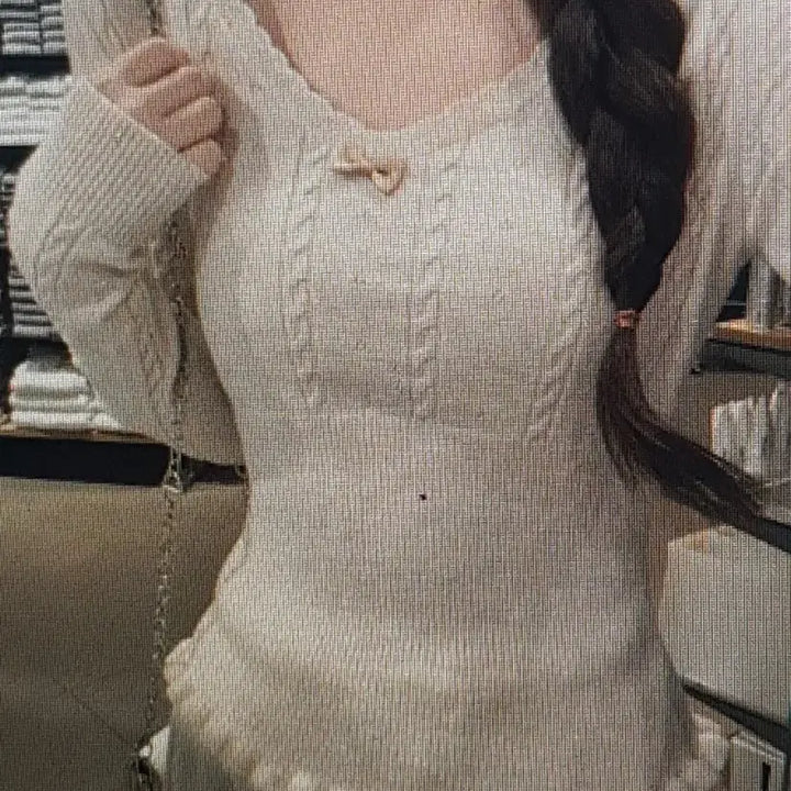 [BUNJANG] V-Neck Ribbon Knit Sweater / (해외배송) 브이넥 귀여운 리본 니트 스웨터