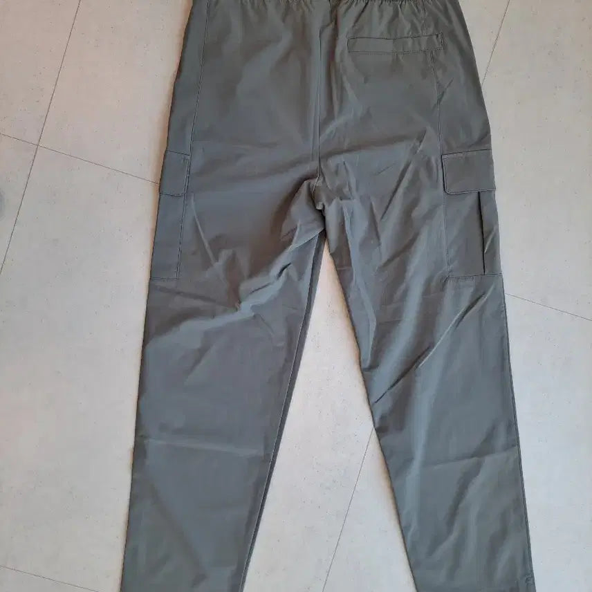 [BUNJANG] Umbro Cargo Jogger Pants / 엄브로 카고 조거 팬츠