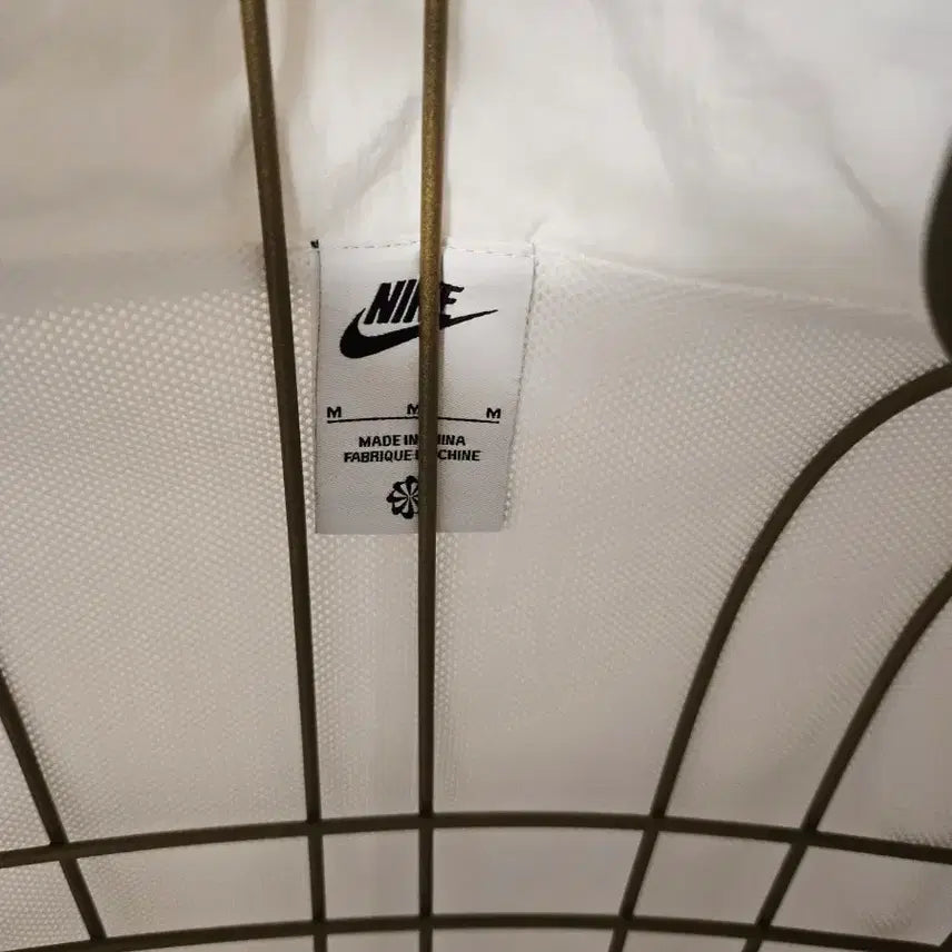 [BUNJANG] Nike Women's Windbreaker Jacket / [m] 나이키 여성 바람막이 자켓 런닝복