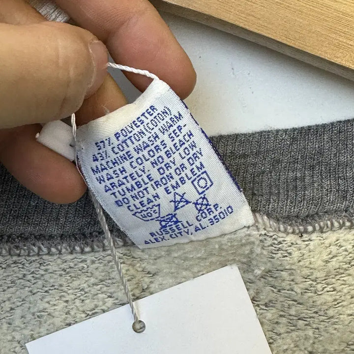 [BUNJANG] Russell Athletic 90s USA Crewneck Sweatshirt / 러셀 어슬레틱 90s U.S.A 크루넥 스웻셔츠