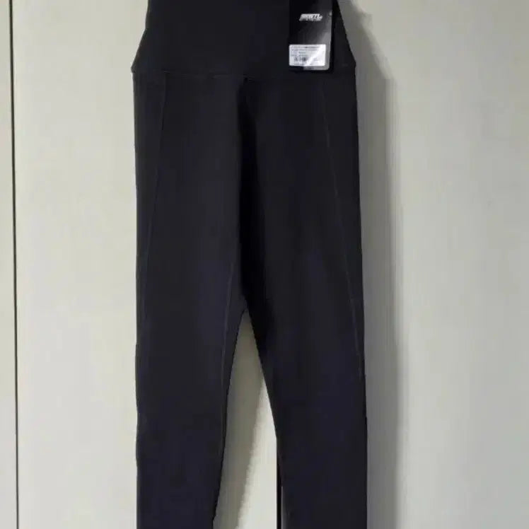 [BUNJANG] STL Leggings - Multiple Colors / (새제품)STL 레깅스  사이즈는 택참조 (3가지색)