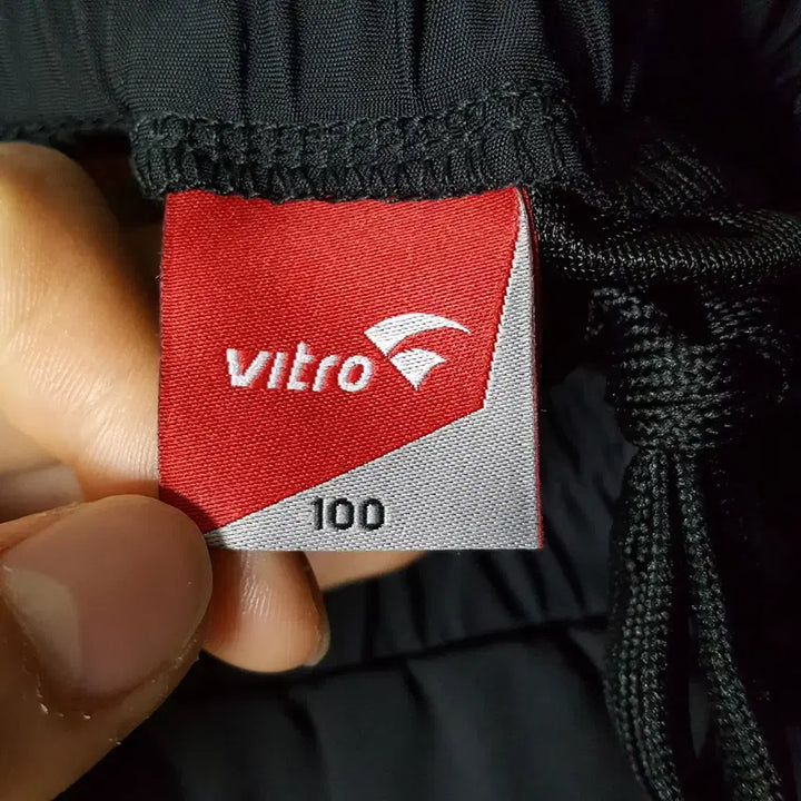 [BUNJANG] Bito Badminton Training Top & Bottom Set / 비트로 배드민턴 상의 100 트레이닝 바지 33 세트 오일장