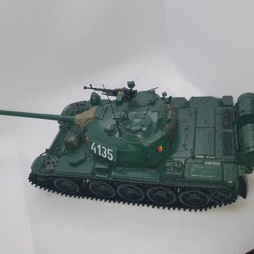 [BUNJANG] Green Tank Model / 녹색 탱크 모형