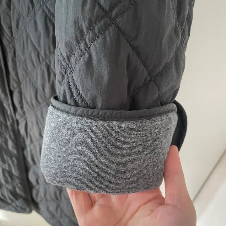 [BUNJANG] Hazzys Black Quilted Long Coat / 헤지스 블랙 퀼팅 롱 코트 (95)